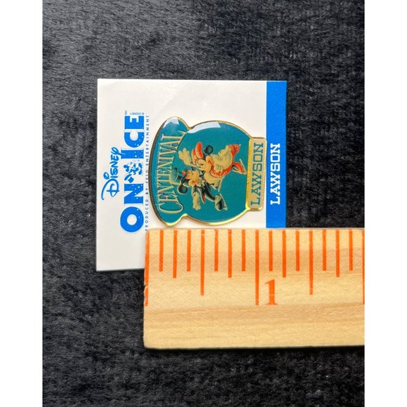 Disney On‎ Ice Centenival Lawson Tokyo Disney Land Pin - Picture 3 of 4